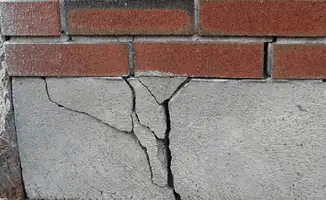 Concrete foundation with serious structural damage in Hollywood, FL